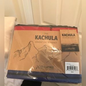 Coalatree Kachula adventure blanket nwt $87